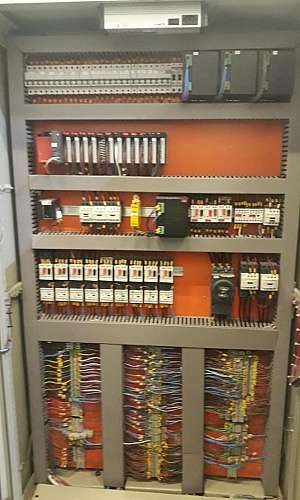 Painéis elétricos industriais Painéis elétricos industriais