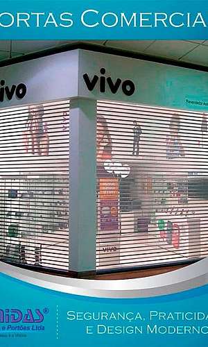 Porta comercial automatizada Porta comercial automatizada