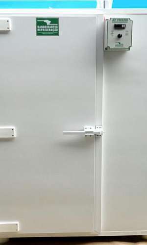 Túnel de Congelamento Jet Freezer Túnel de Congelamento Jet Freezer